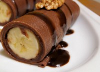 Çikolata  Muzlu Krem Şantili Doğum Günü Pastası